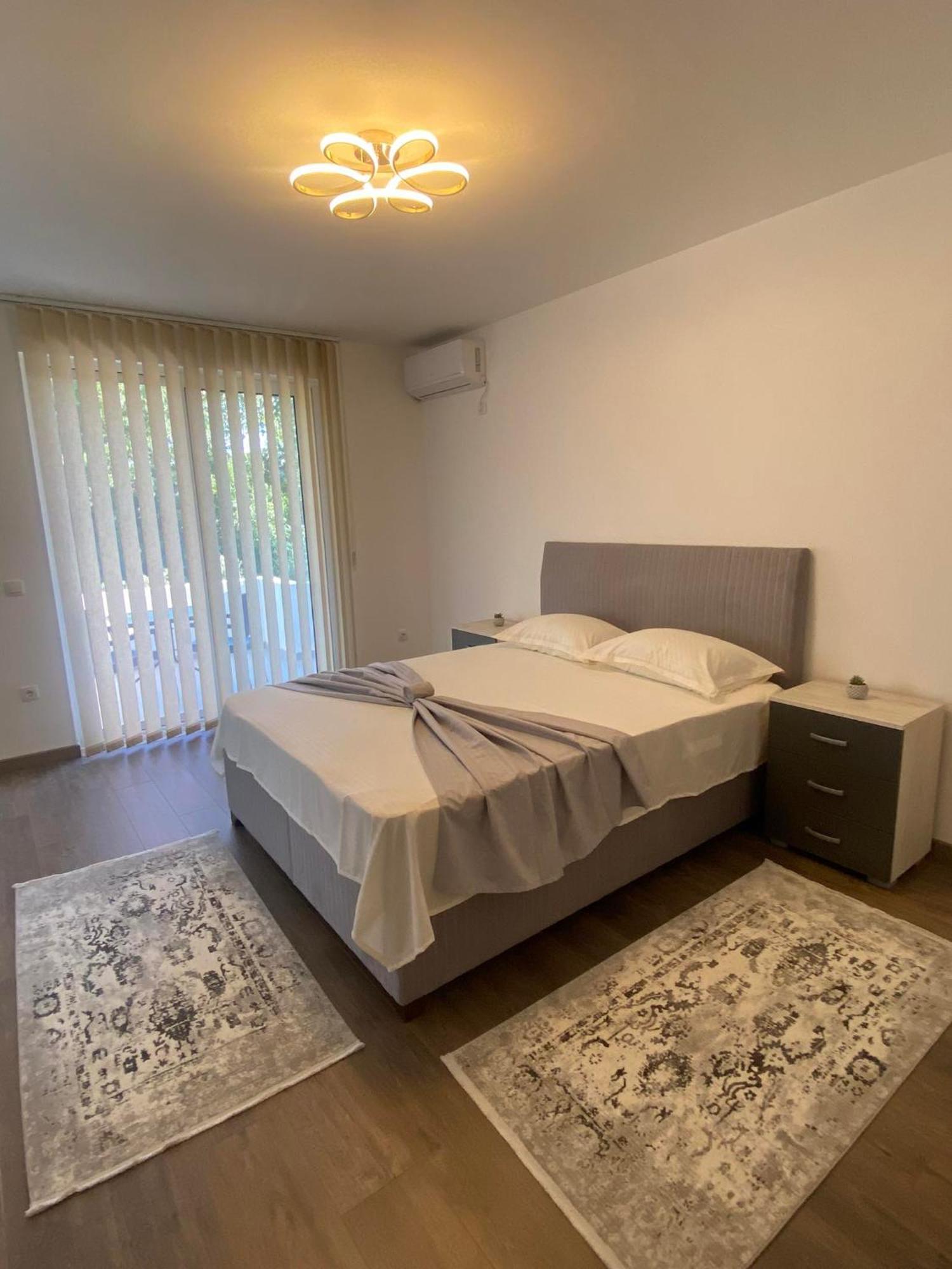Casa Gazi Hotell Ulcinj Exteriör bild